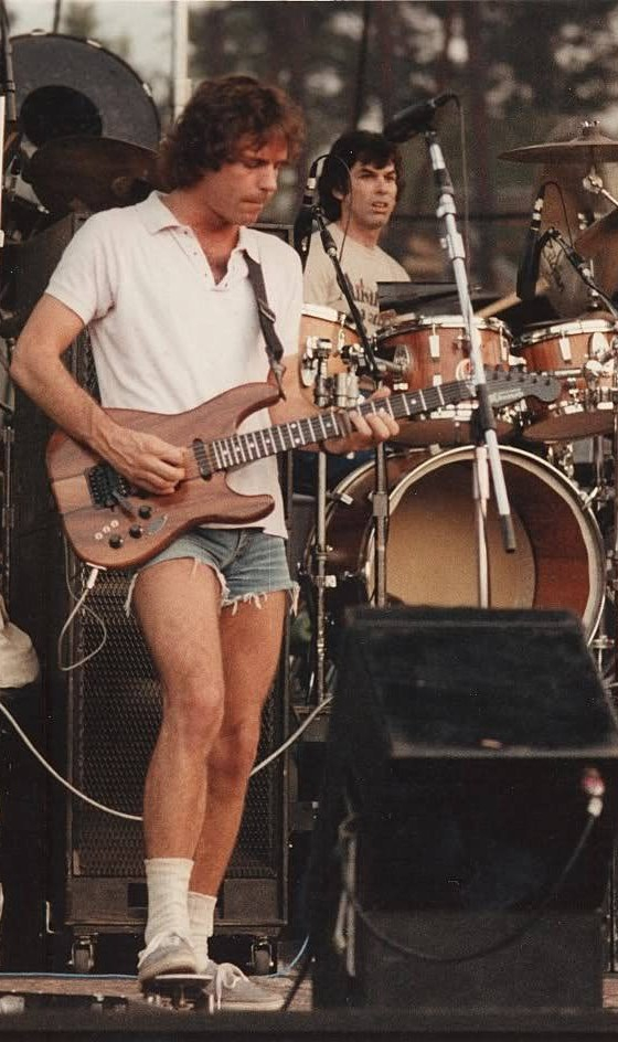 Bob-Weir-shorts (1)